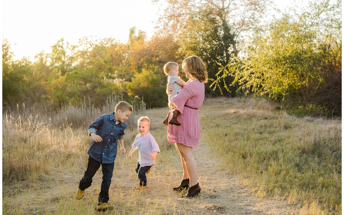 San Diego Mommy and Me Portrait Session in the Fall Setting of Rancho Penasquitos Canyon - Rachel Manning Photography